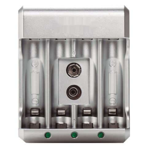 cargador de pilas recargables aa/aaa/9v con varias características técnicas, ideal para mantener dispositivos electrónicos funcionando.